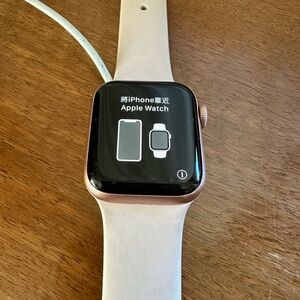 Apple Watch Series 5 40MM Rose Gold
